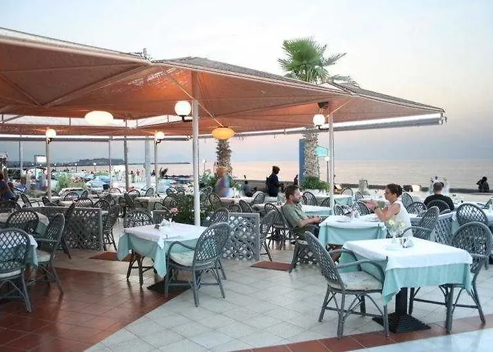 Flisvos Beach (adults Only) Szálloda